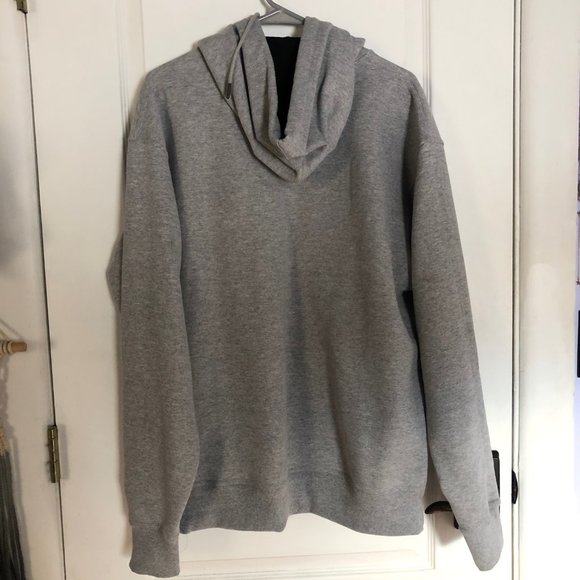 Basic Grey Champion Sweatshirt - Picture 4 of 5